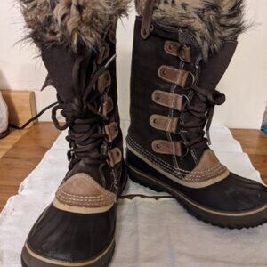 Sorel Joan of Arctic waterproof winter boots sz 7